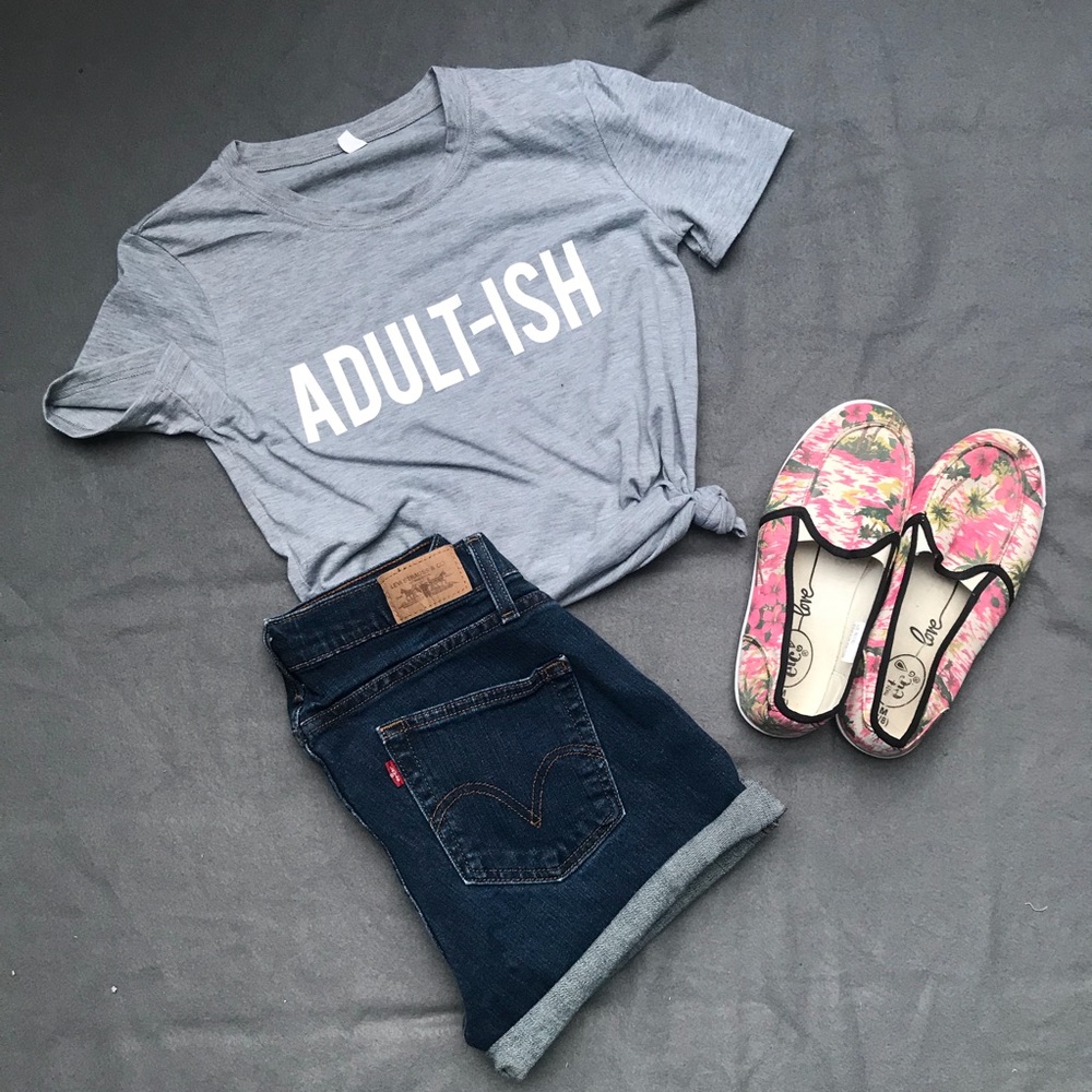 LEVI jean shorts